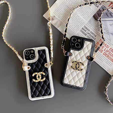 iphone14Pro スマホケース 金属ロゴ付き Chanel