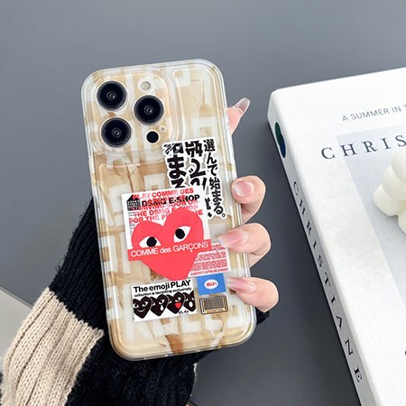 アイフォン15 ultra スマホケース comme des garçons 