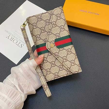 gucci アイホン 15 カバー 