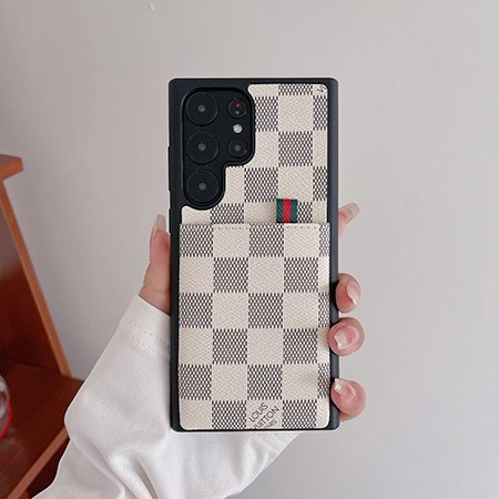 バーバリーburberry iphone15 ultra ケース 