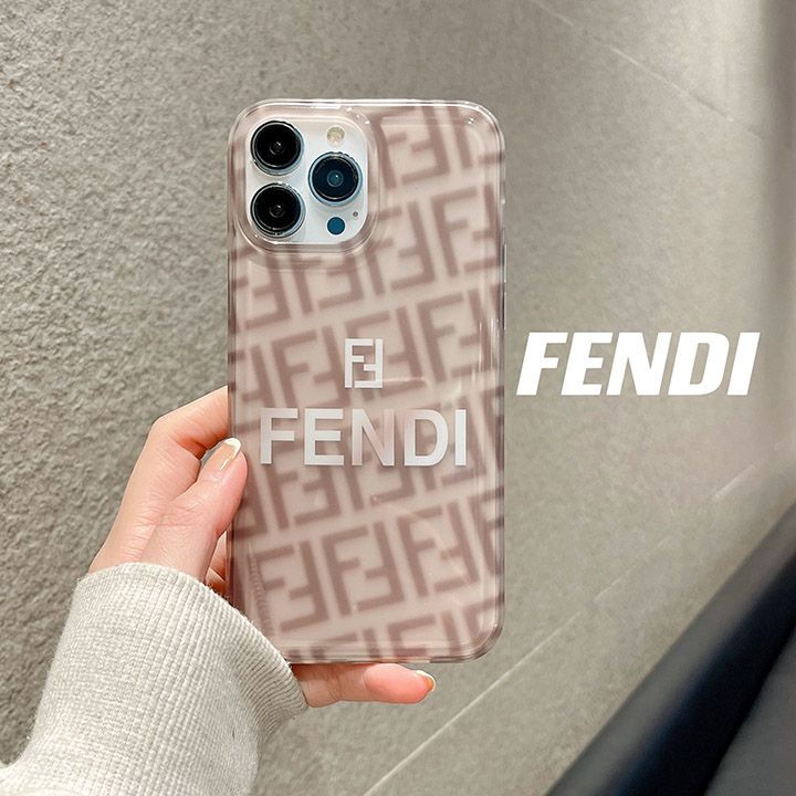 アイフォン 14 新作 fendi カバー