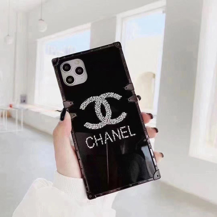 Chanelアイフォーン14保護ケース光沢感