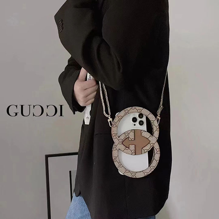 gucci グッチ iphone 15プロ max 