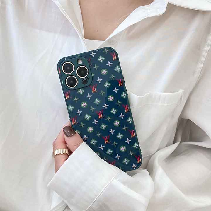 vuitton iPhone 14流行りケース