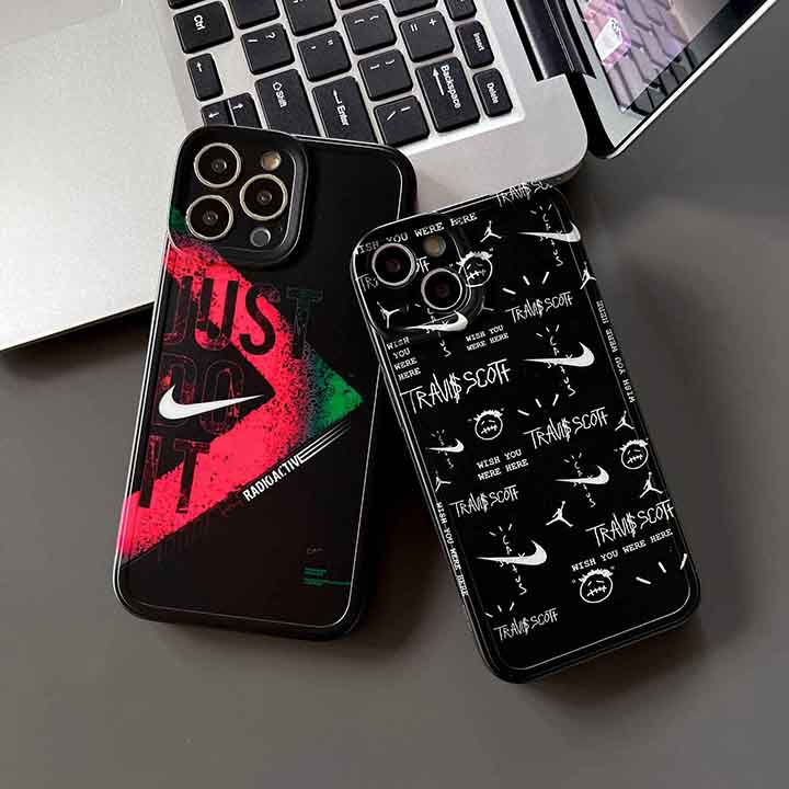 iPhone 11Promaxシリコンスマホケースnike