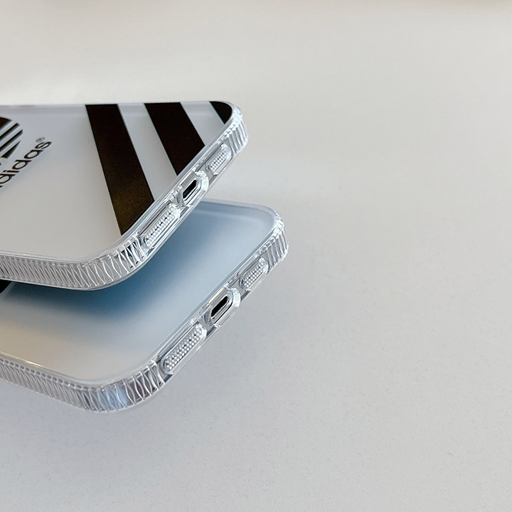 ブランド 携帯ケース アイフォン15プロmax アディダス adidas 